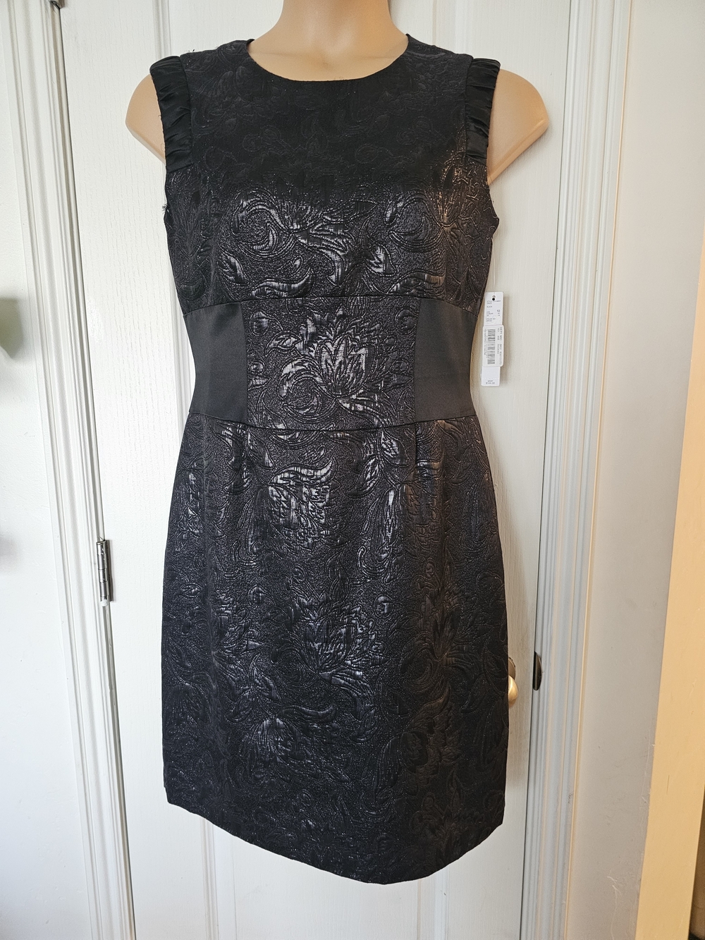 ANTONIO MELANI NWT Sz 10 Black Textured Sleeveless Sheath Dress